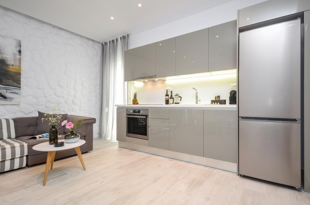 Elegant Apartments Άγιος Προκόπιος Εξωτερικό φωτογραφία